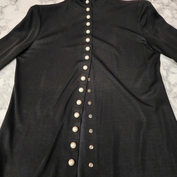 Chanel Pearl Button Up Silk Top - Picture 2 of 9